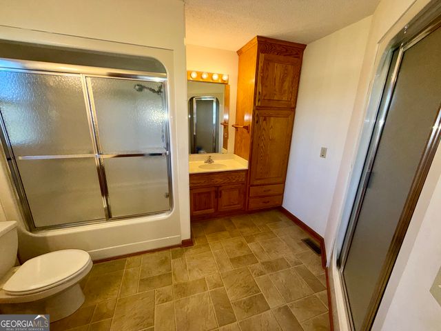 494 S Broad Street, Bowman, GA 30624