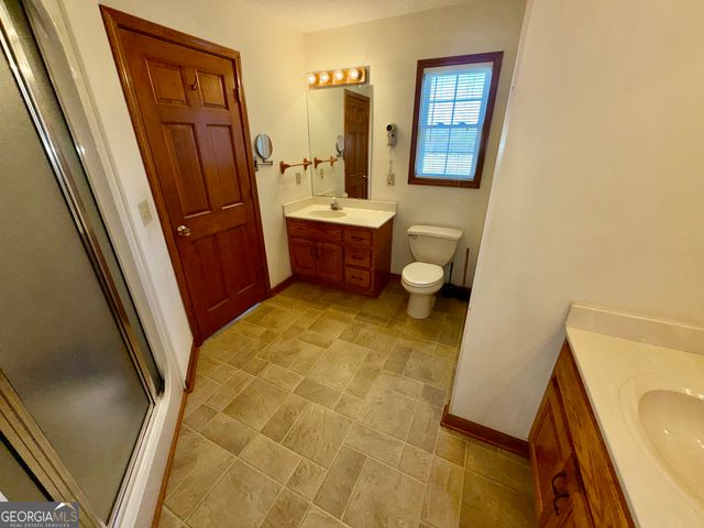 494 S Broad Street, Bowman, GA 30624