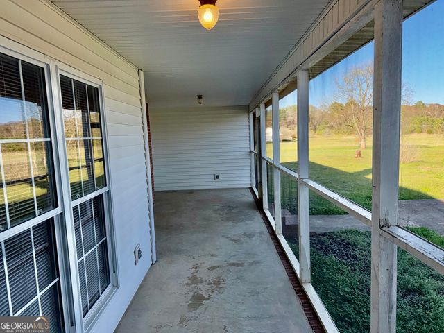 494 S Broad Street, Bowman, GA 30624