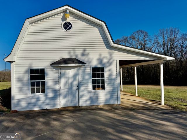 494 S Broad Street, Bowman, GA 30624