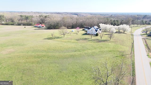 494 S Broad Street, Bowman, GA 30624