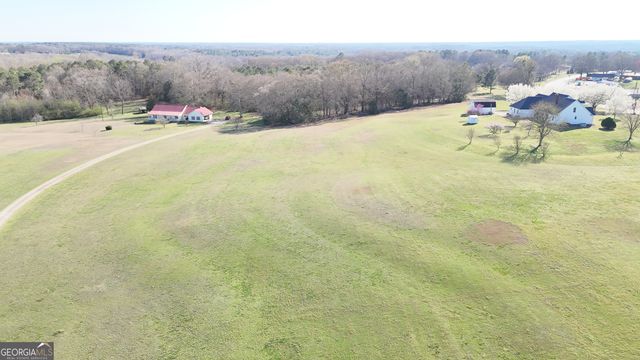 494 S Broad Street, Bowman, GA 30624