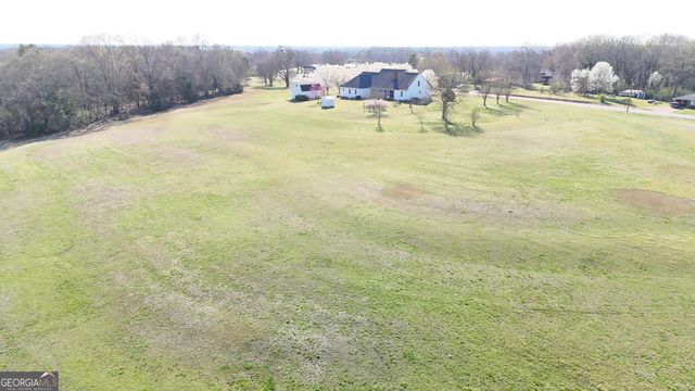 494 S Broad Street, Bowman, GA 30624