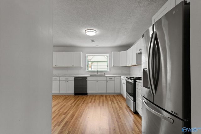 8565 Curtis Road, Athens, AL 35614