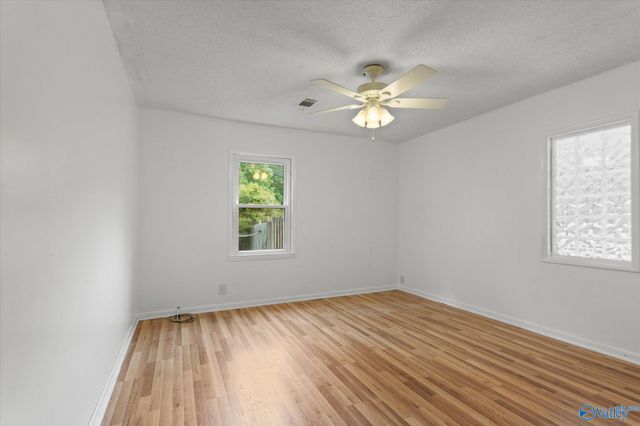 8565 Curtis Road, Athens, AL 35614