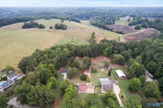 8565 Curtis Road, Athens, AL 35614
