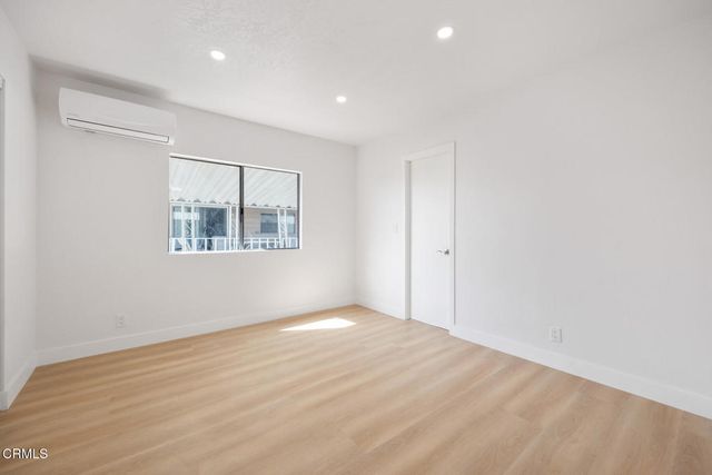 21001 Plummer Street 114, Chatsworth, CA 91311