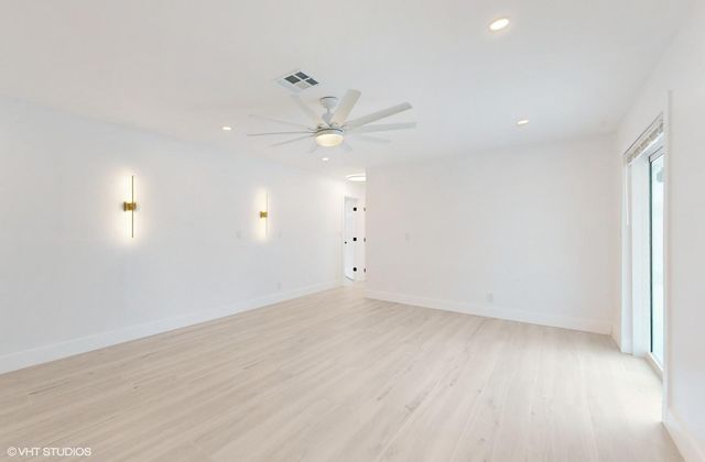 4761 NE 28th Avenue, Fort Lauderdale, FL 33308