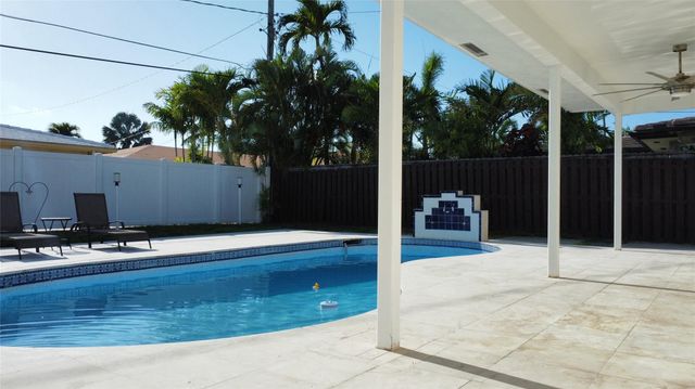 4761 NE 28th Avenue, Fort Lauderdale, FL 33308