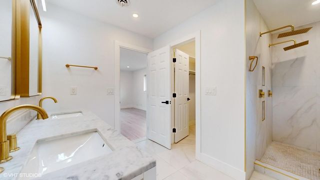 4761 NE 28th Avenue, Fort Lauderdale, FL 33308