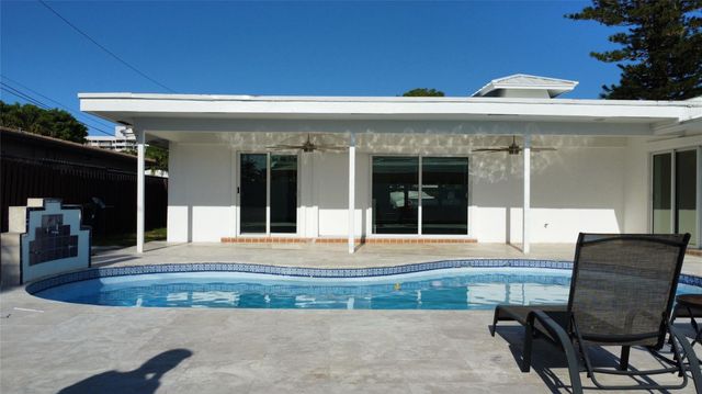 4761 NE 28th Avenue, Fort Lauderdale, FL 33308