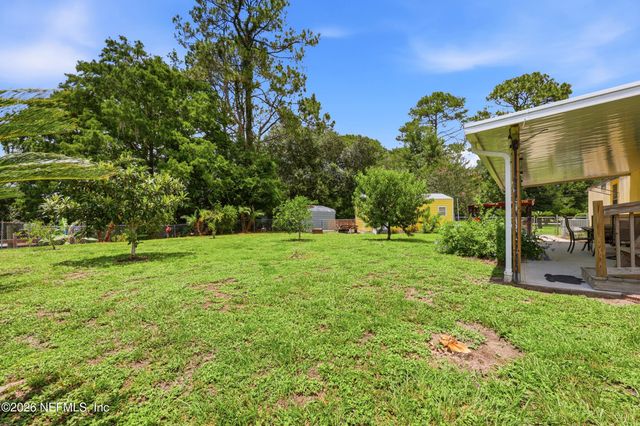 101 WATERWAY Avenue, Satsuma, FL 32189
