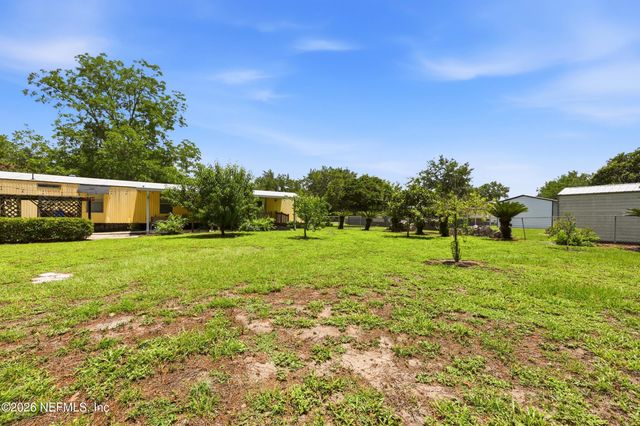 101 WATERWAY Avenue, Satsuma, FL 32189