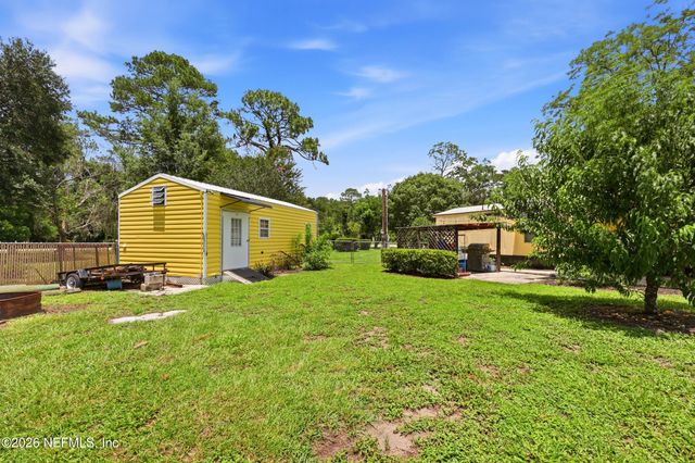 101 WATERWAY Avenue, Satsuma, FL 32189