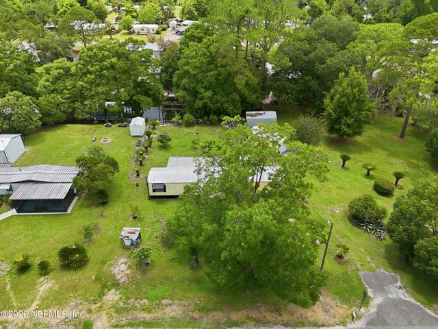 101 WATERWAY Avenue, Satsuma, FL 32189