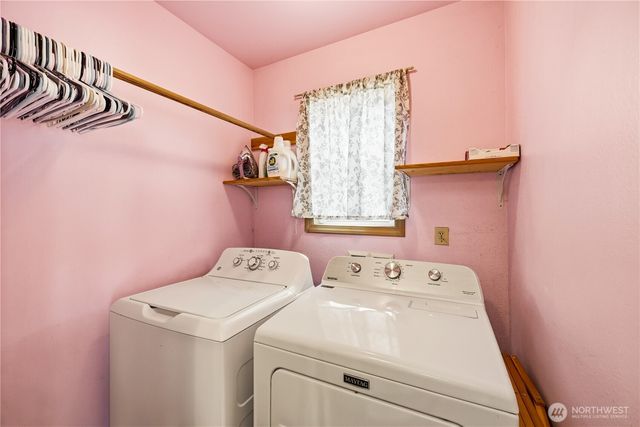 417 Yakima Boulevard, Pacific, WA 98047
