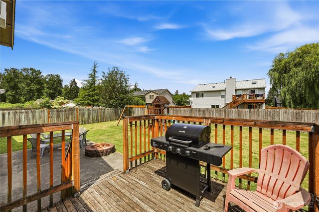 417 Yakima Boulevard, Pacific, WA 98047