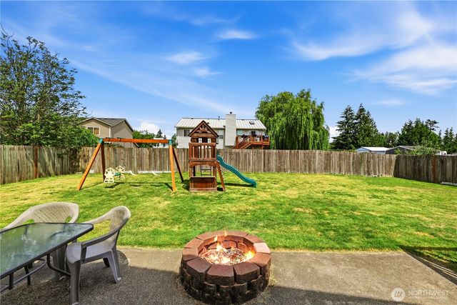417 Yakima Boulevard, Pacific, WA 98047