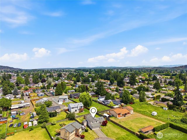 417 Yakima Boulevard, Pacific, WA 98047