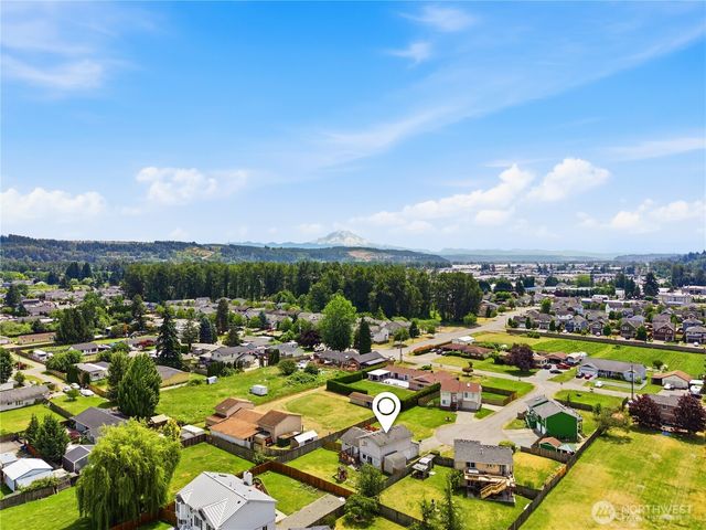417 Yakima Boulevard, Pacific, WA 98047