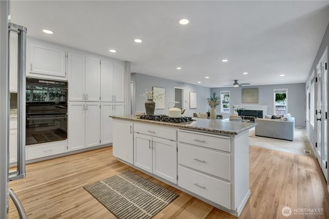 5607 94th Place SW, Mukilteo, WA 98275