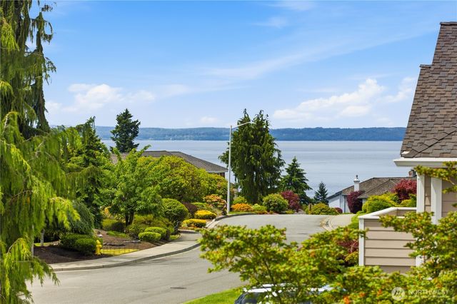 5607 94th Place SW, Mukilteo, WA 98275