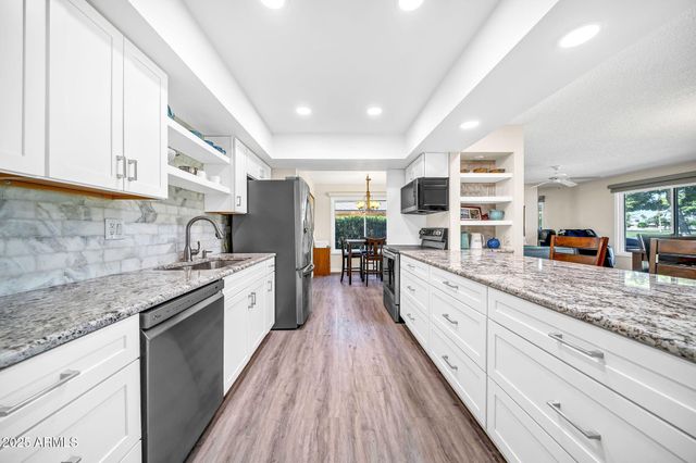 13014 W DESERT GLEN Drive, Sun City West, AZ 85375