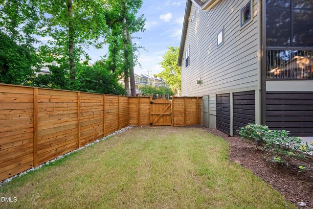 605 Ridgecrest Road, Cary, NC 27511