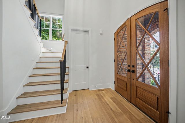 605 Ridgecrest Road, Cary, NC 27511