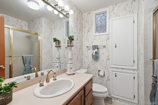 2182 W Briarwood Avenue, Littleton, CO 80120