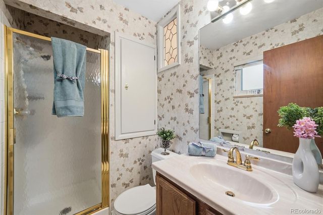 2182 W Briarwood Avenue, Littleton, CO 80120