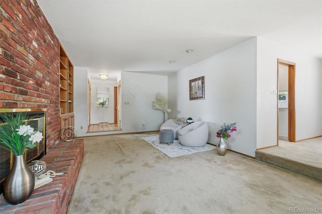 2182 W Briarwood Avenue, Littleton, CO 80120