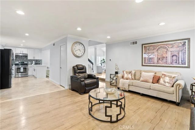 20656 Septo Street, Chatsworth, CA 91311
