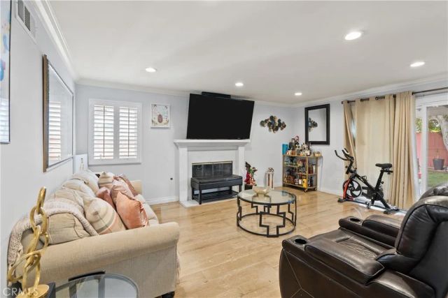20656 Septo Street, Chatsworth, CA 91311