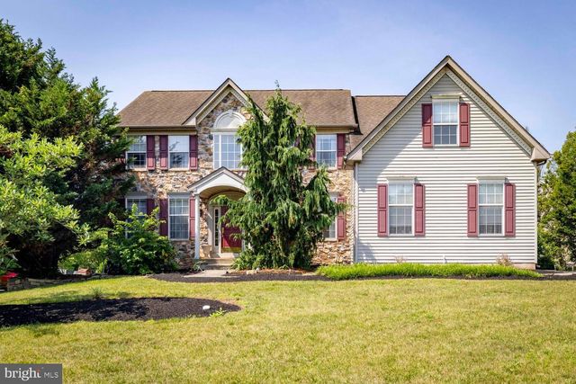 20 GREENSHIRE BLVD, Schwenksville, PA 19473