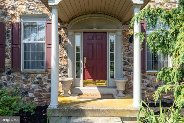 20 GREENSHIRE BLVD, Schwenksville, PA 19473