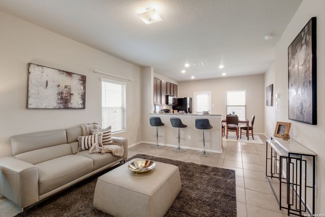 10934 Honorly Cove, Converse, TX 78109