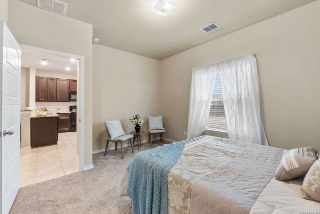 10934 Honorly Cove, Converse, TX 78109