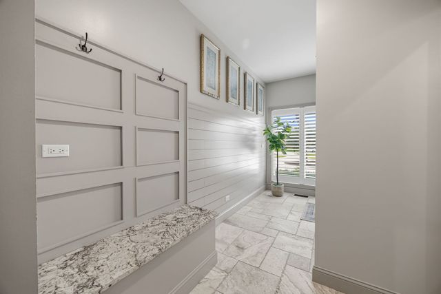 37132 N Black Velvet Lane, Wadsworth, IL 60083
