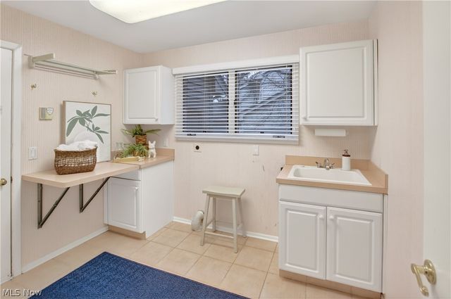 2 Haverhill Court, Beachwood, OH 44122