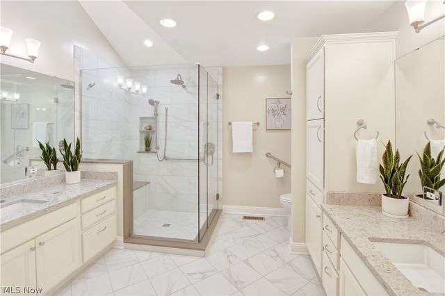 2 Haverhill Court, Beachwood, OH 44122