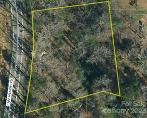 676 Cape Hickory Road 20, Hickory, NC 28601