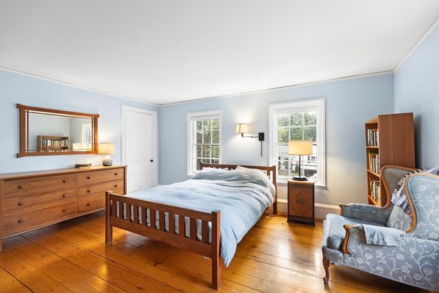 17 Highland, Dedham, MA 02026