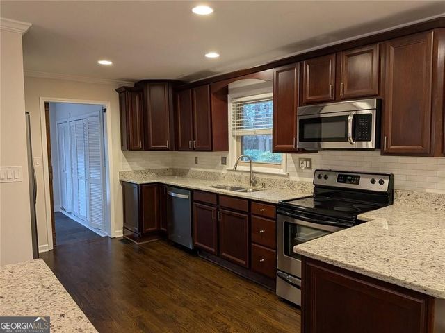 3036 Hudson Court, Decatur, GA 30033