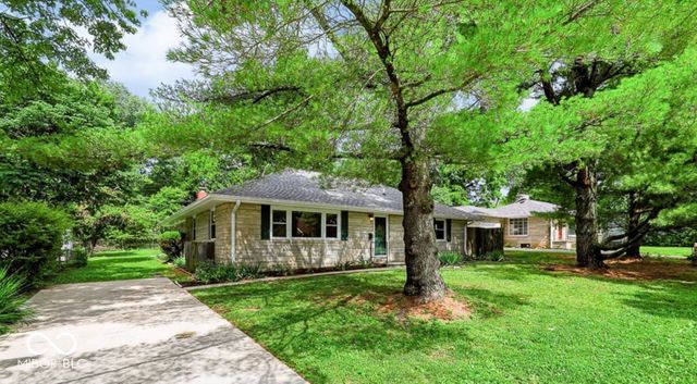 824 S Eastside Drive, Bloomington, IN 47401