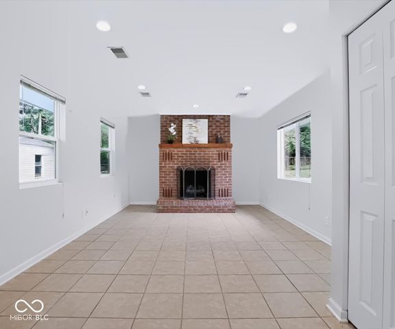 824 S Eastside Drive, Bloomington, IN 47401