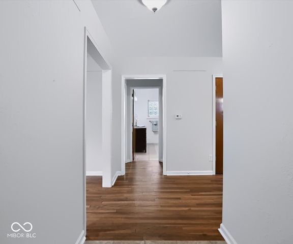824 S Eastside Drive, Bloomington, IN 47401