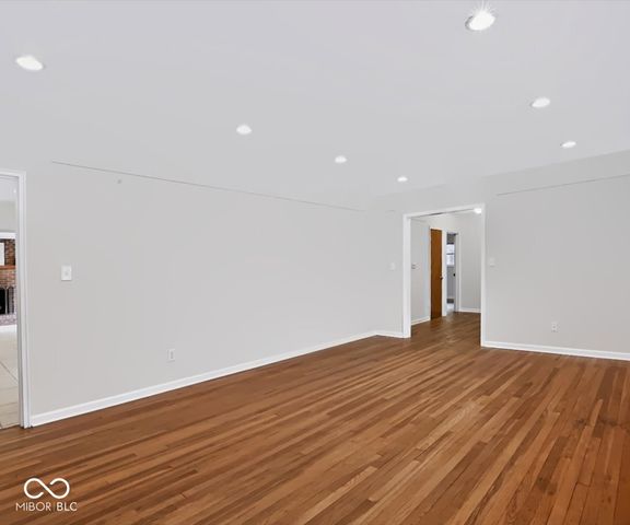 824 S Eastside Drive, Bloomington, IN 47401