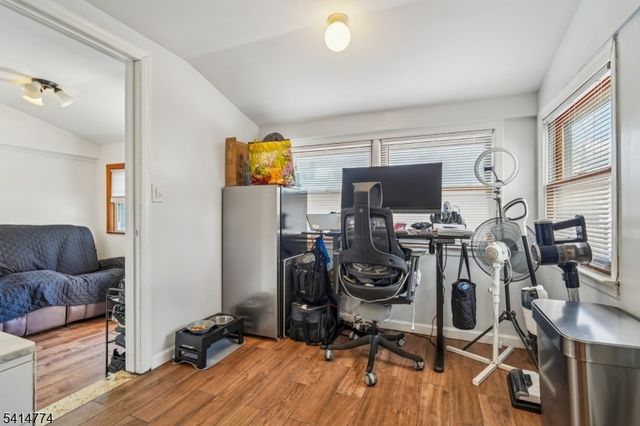 246 N 9Th St, Newark City, NJ 07107