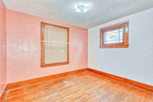 115 Barberry, Rochester, NY 14621